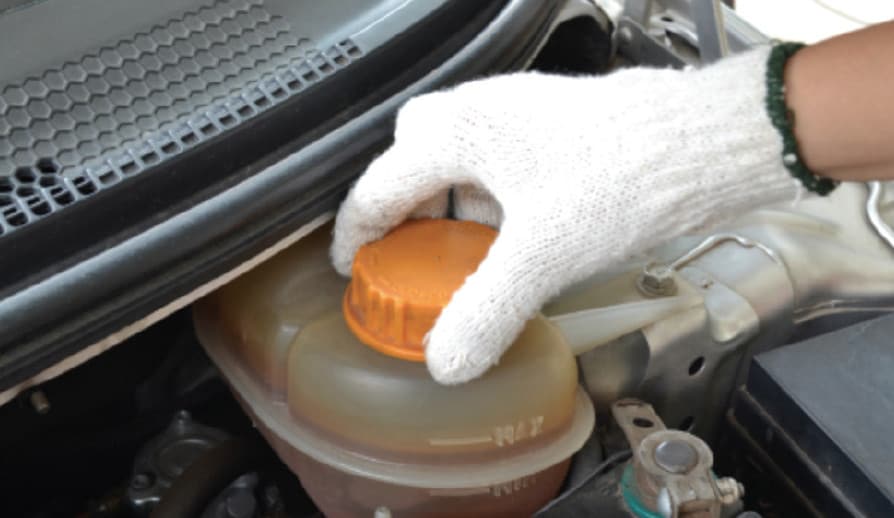 How to Check a Vehicle’s Coolant or Antifreeze